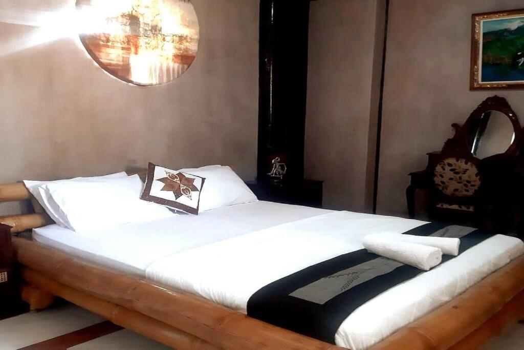 The Reinhold Guesthouse Bali Керобокан Екстер'єр фото