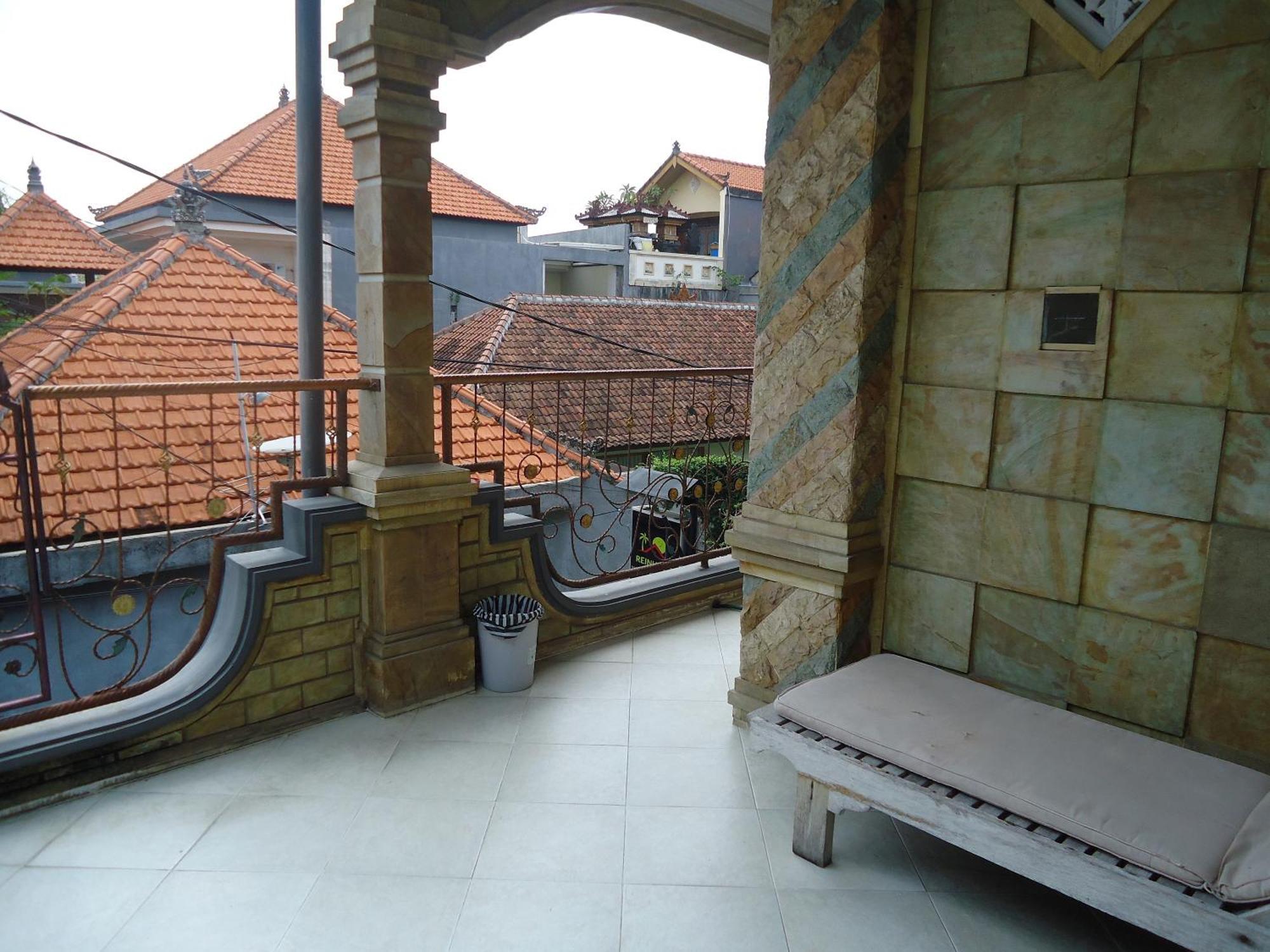 The Reinhold Guesthouse Bali Керобокан Екстер'єр фото